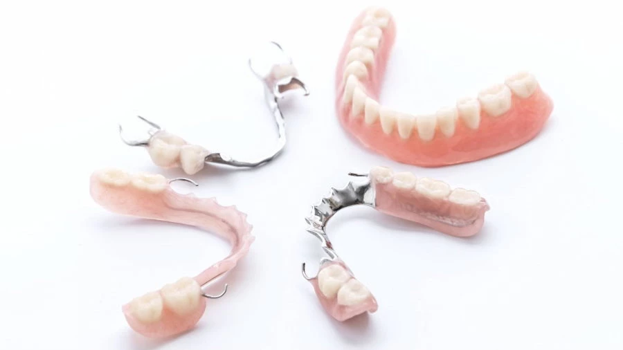 Removable tooth prosthesis